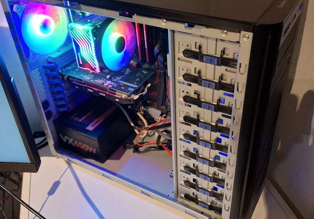 Pc Rog + i7 4790k + 24Gb Ram + Gtx 1050