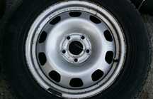 Стальные диски 6JR16, Рено Дастер. Шины 215/65R16C Nokian WR C.