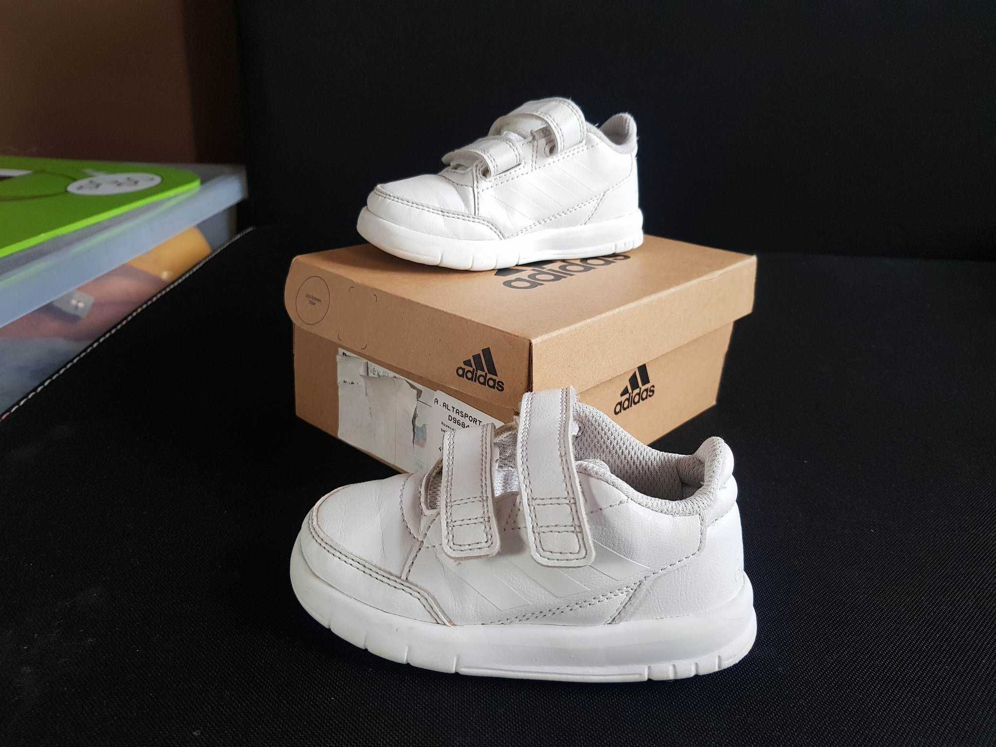 Białe adidasy Adidas r. 22