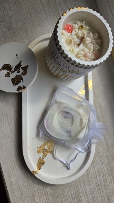 Подарунковий набір (ароматична свічка у кашпо )