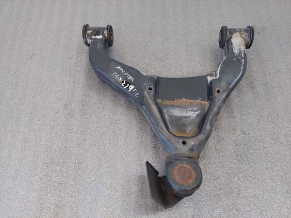 Braço de suspensão frente esquerdo MERCEDES-BENZ Sprinter 4-t (904)