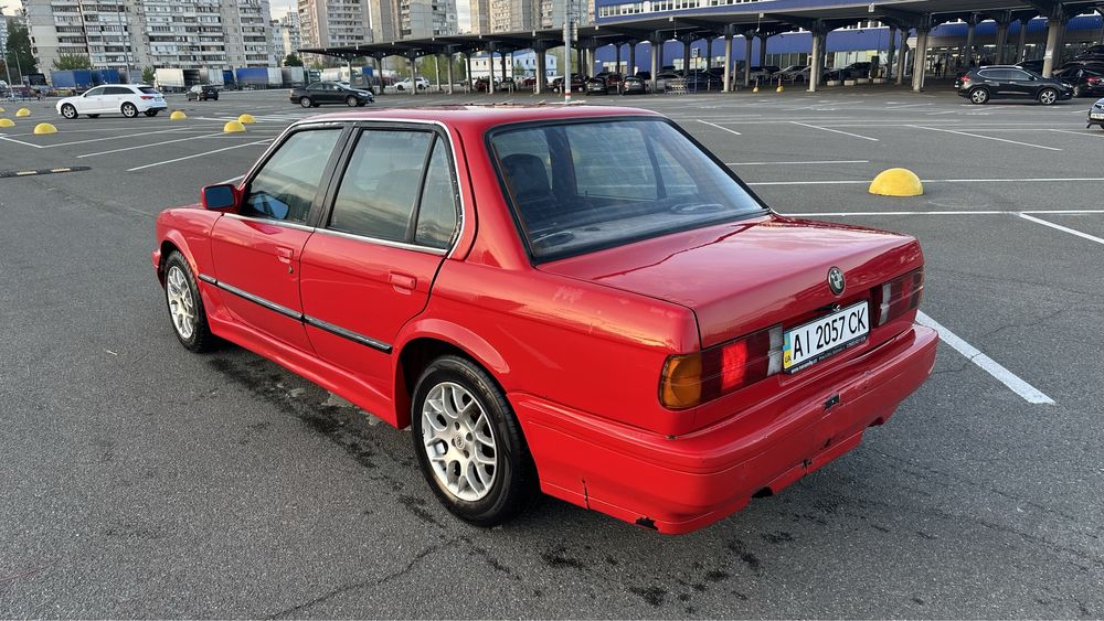 BMW e30! M20B20! Гбо! Переоформлення!