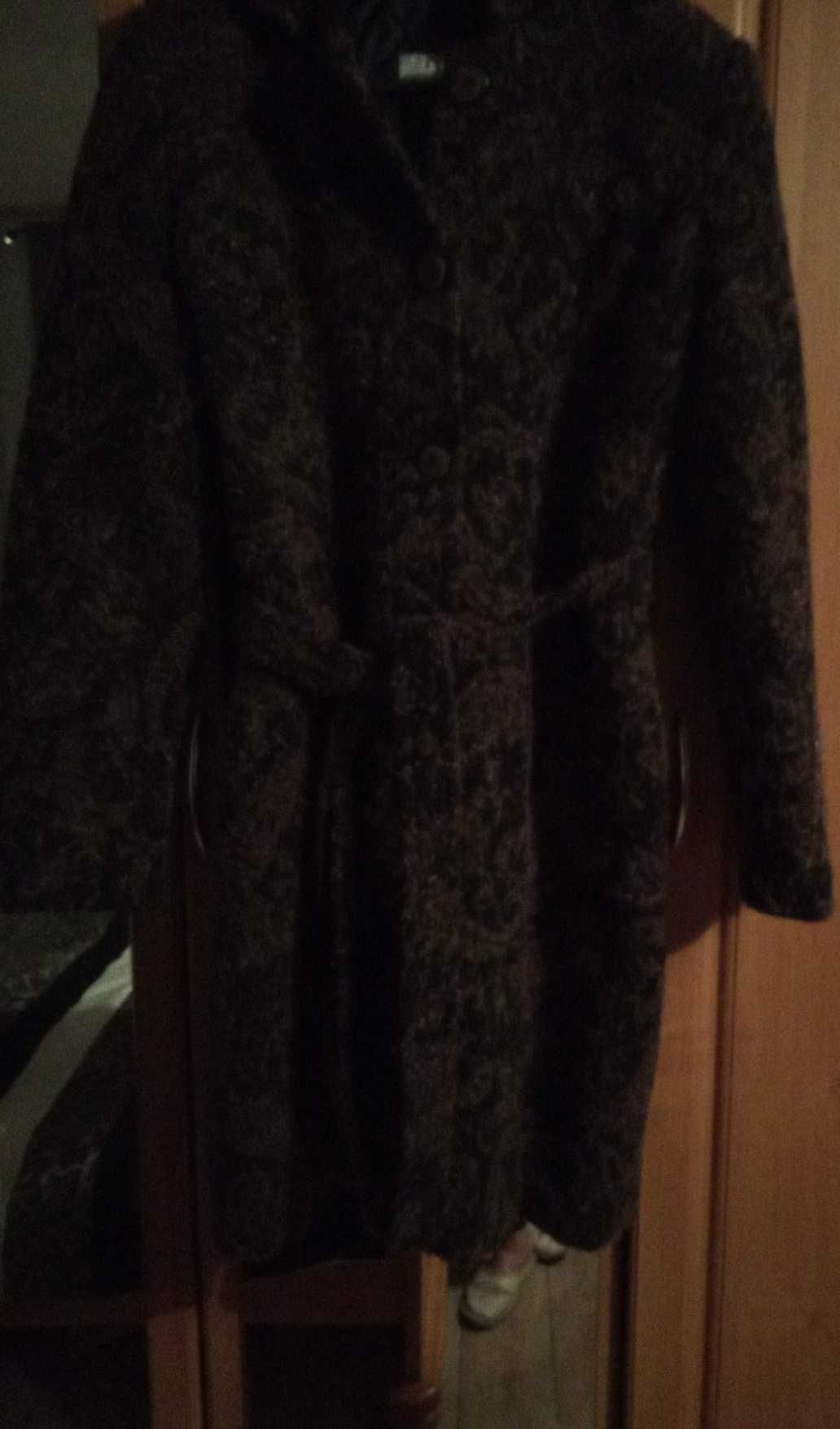 Ciepły zimowy płaszcz brązowy 42/XL kaptur odpinany