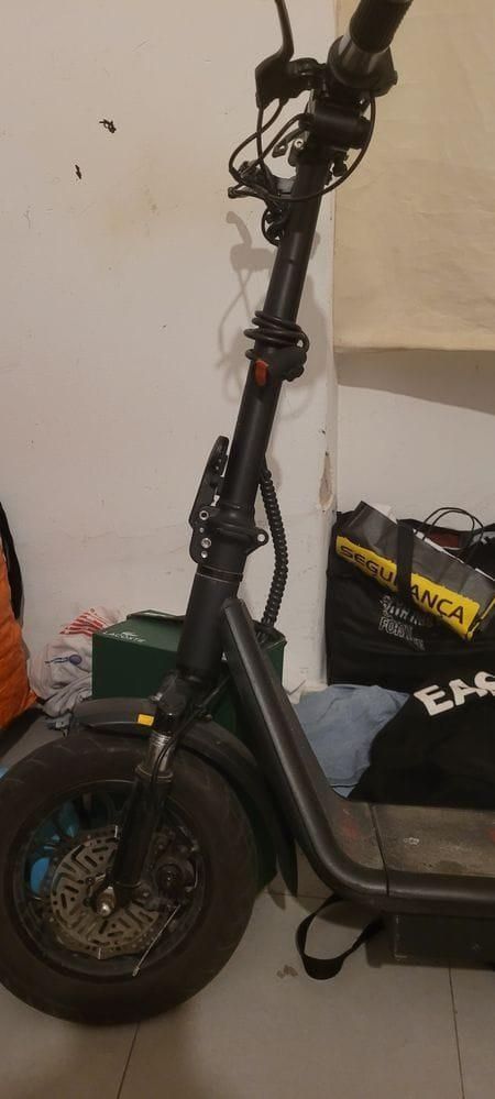 Vendo trotinete elétrica bogist m5 pro so falata lhe o carregador