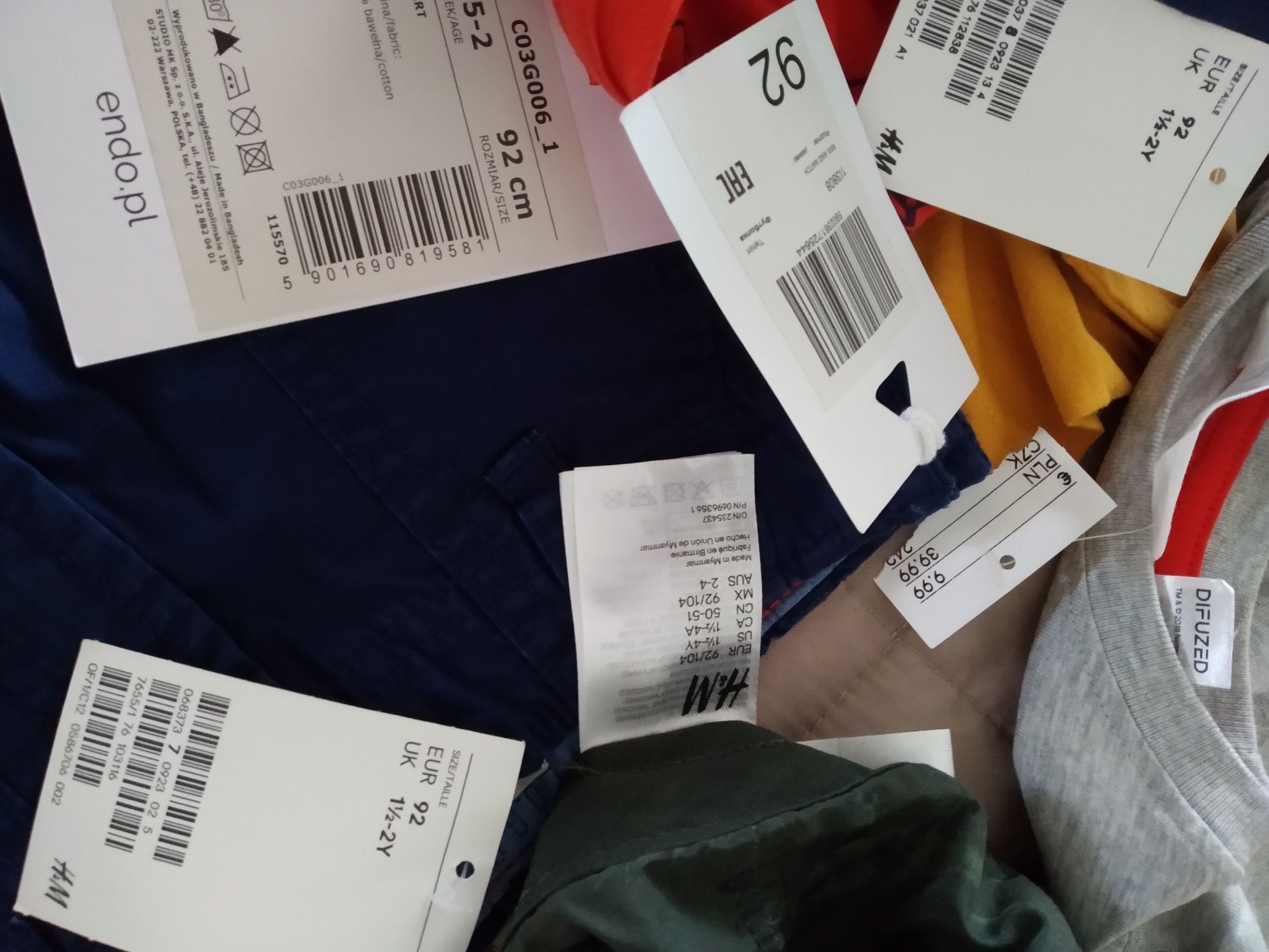 NOWE 6 szt. koszulki/szorty/rybaczki/czapka r. 92 H&M Endo