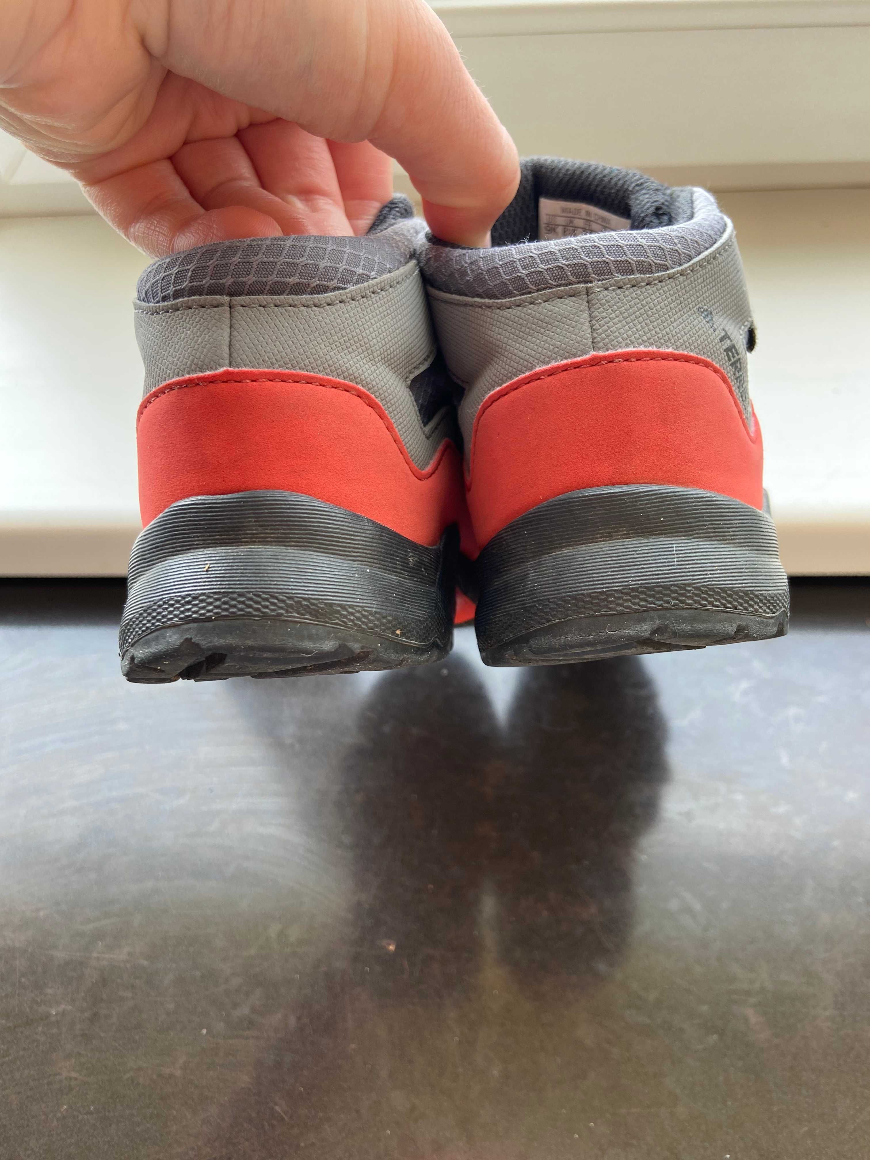 Кросівки дитячі/ кросовки детские Adidas