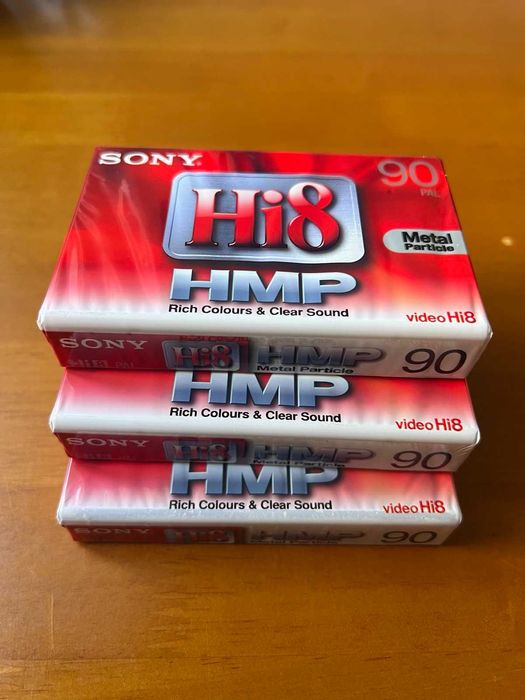 Відеокасети у форматі відео Hi8 90HMP3