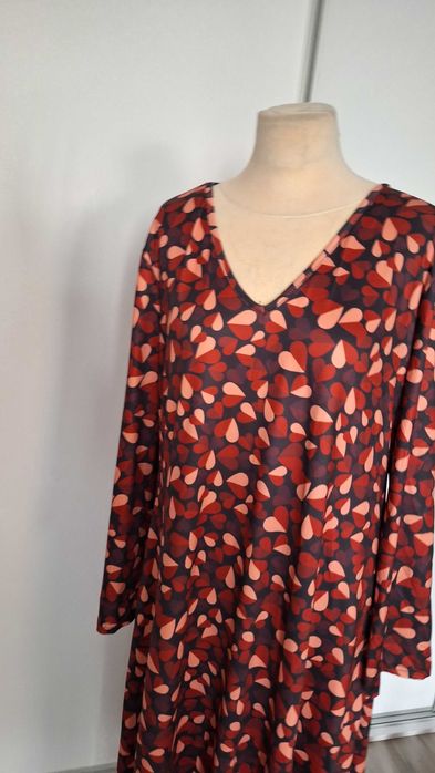 dluga sukienka w roz52/ nowa