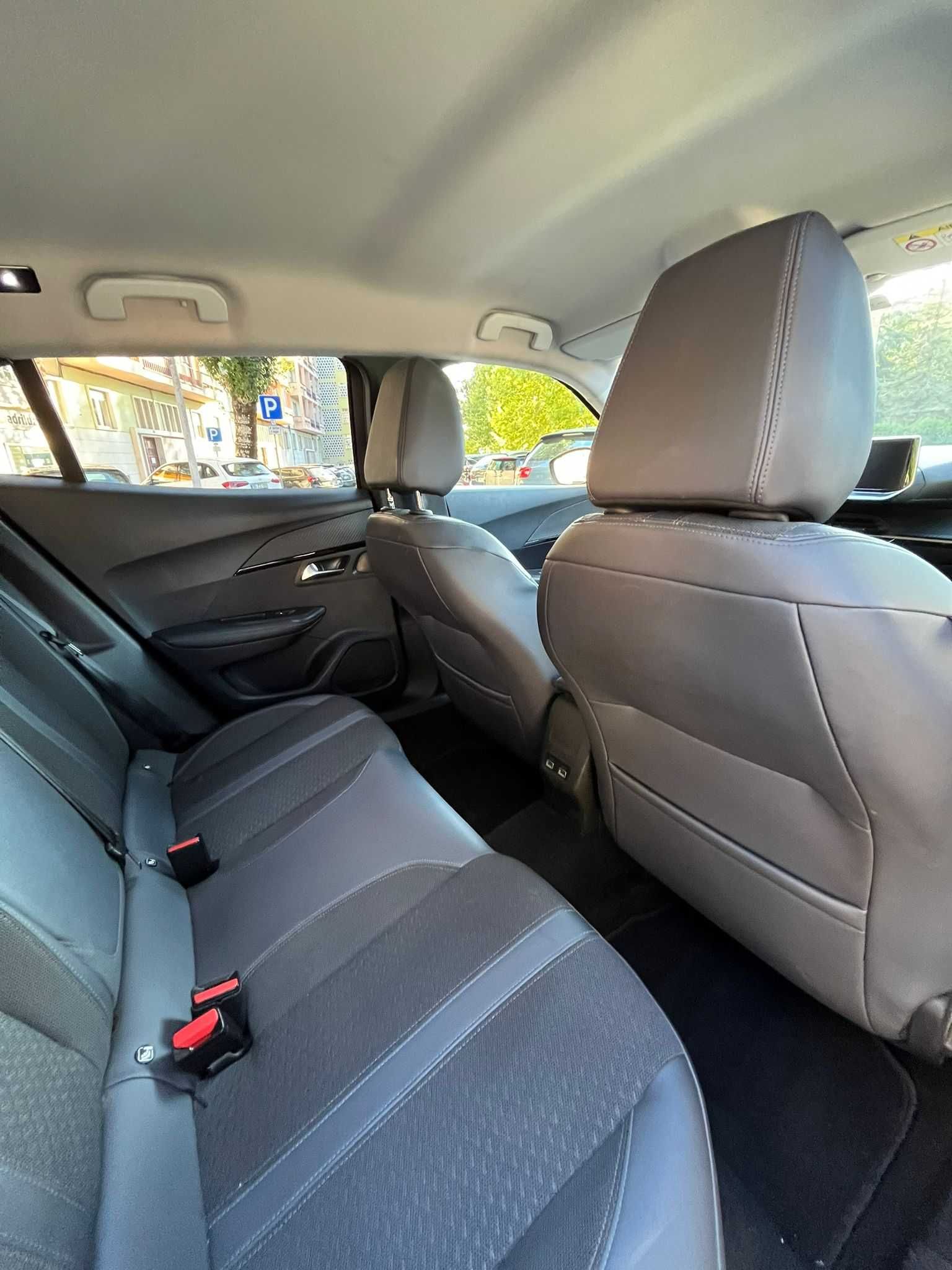 Peugeot 2008 Allure 1.2 PureTech (2020) – 105.000 km | Bom estado