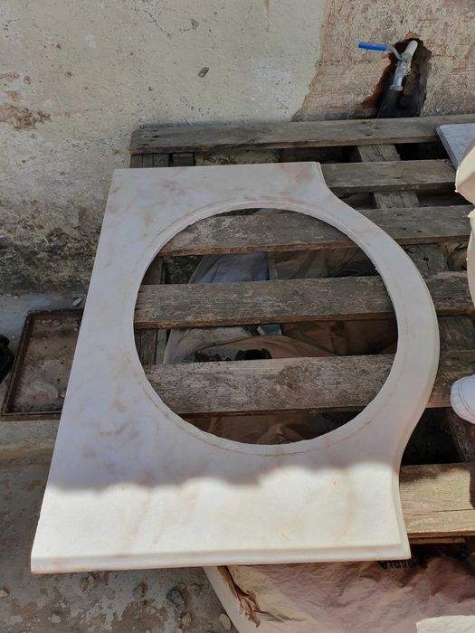 Lavatório Roca C/Torneira e Pedra