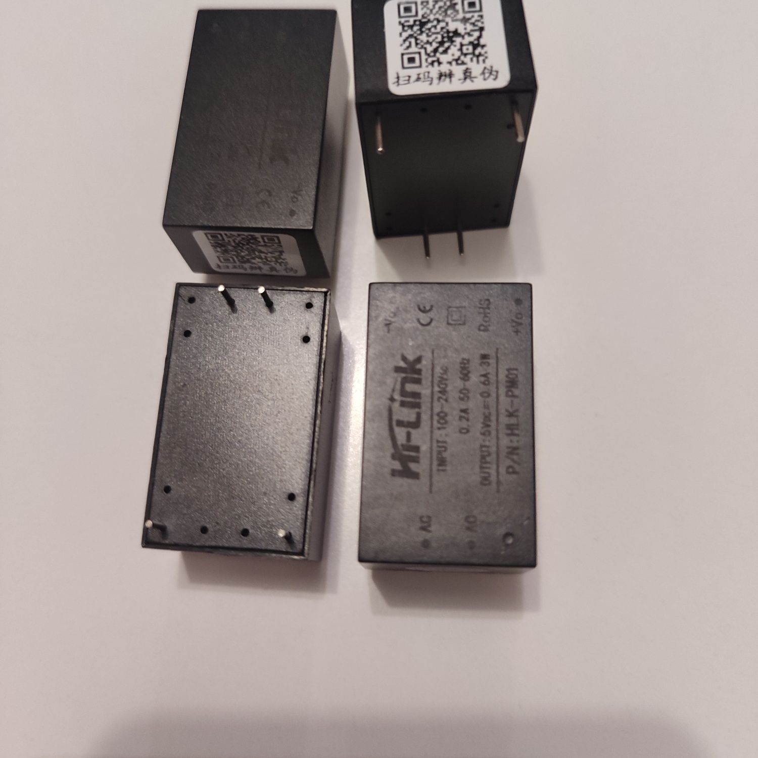 Изолированный блок питания AC-DC 220V to 5V HLK-PM01 (14272)