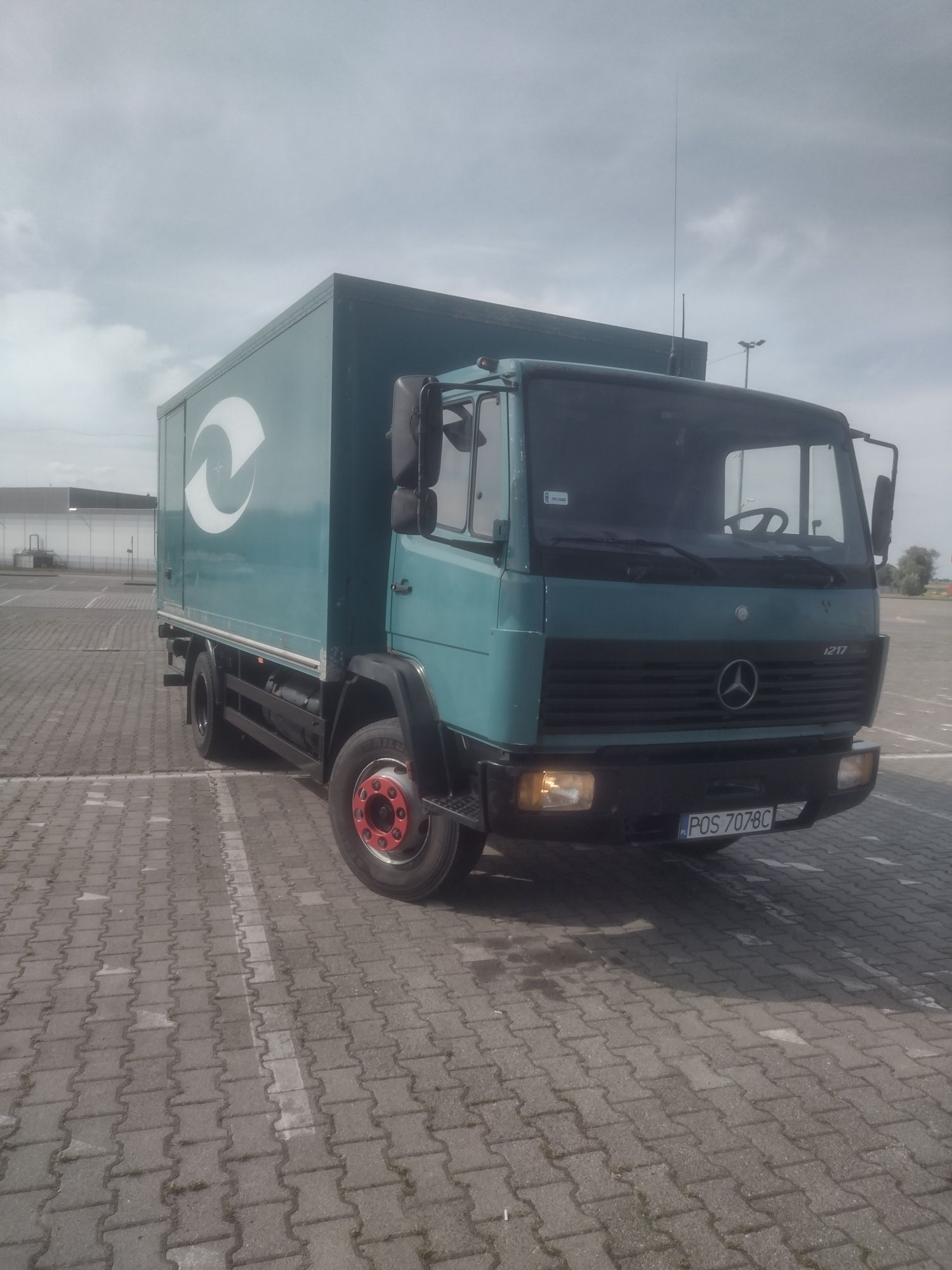 Sprzedam Mercedes 1317