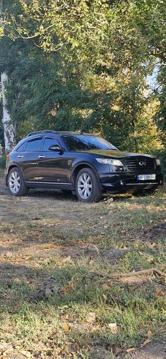 Infiniti fx-35 в отличном состоянии