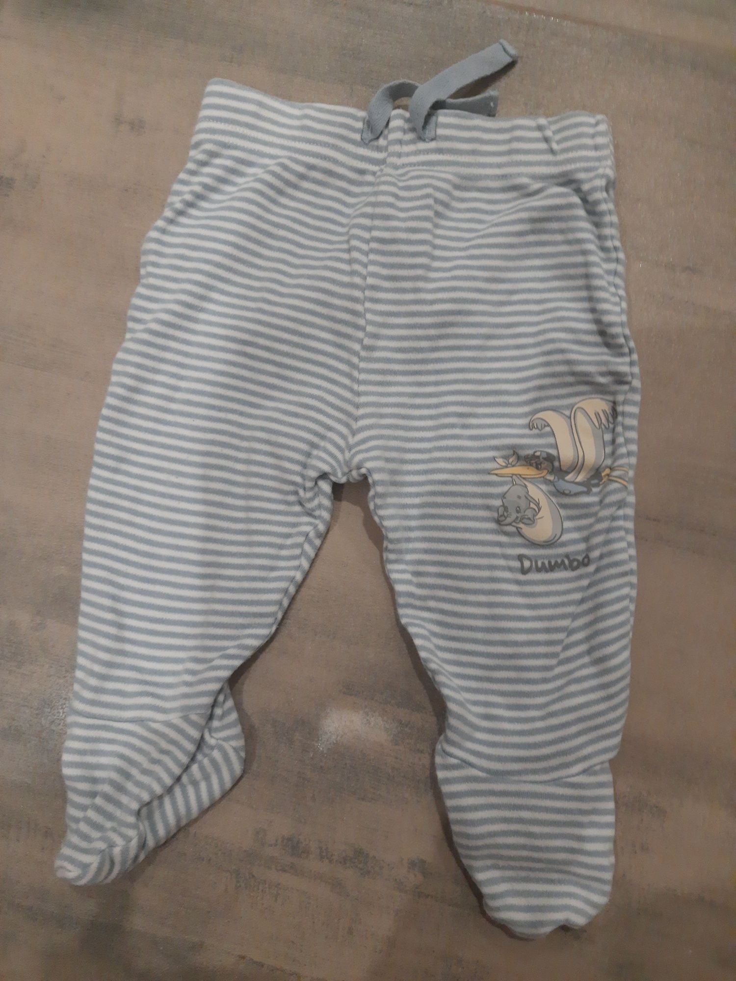 Spodnie niemowlęce 2sztuki rozmiar 56-62