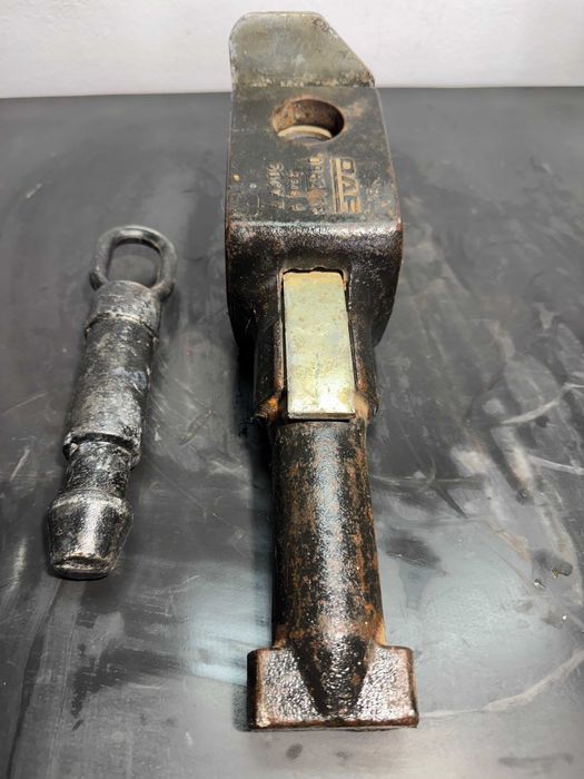 Zaczep holowniczy DAF XF/CF