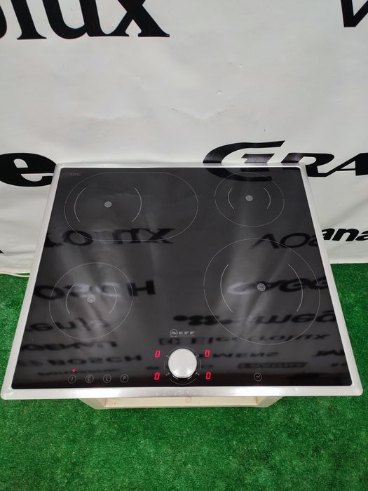 Вбудована індукційна поверхня Neff 60 см