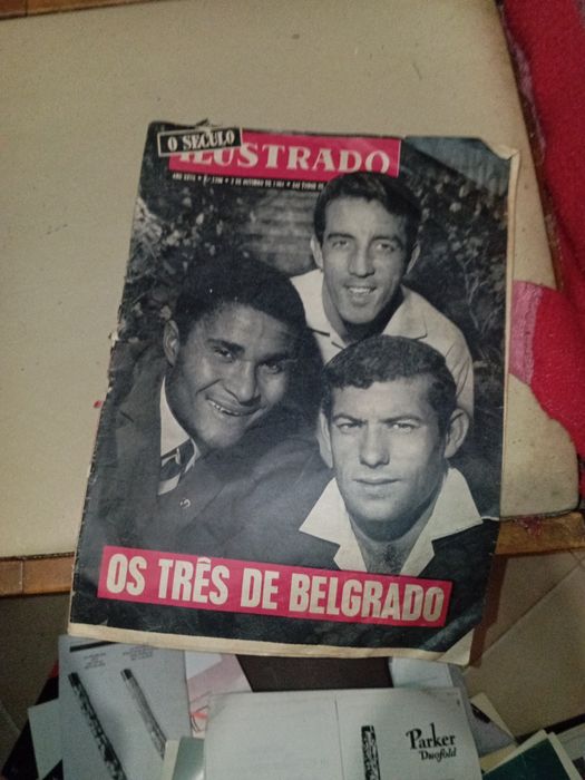 Revista Eusébio na capa