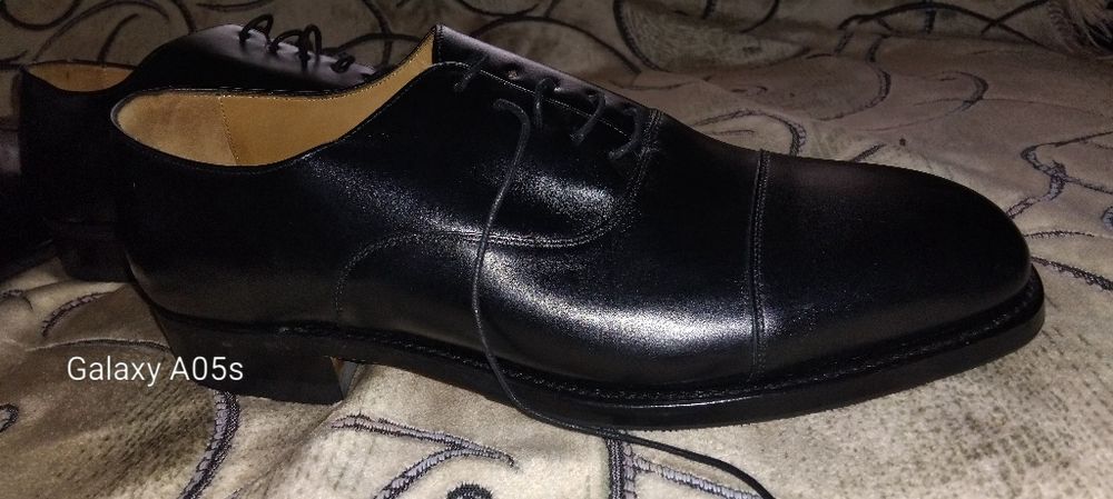 Чоловічі шкіряні туфлі