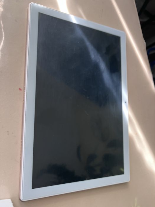 Планшет 10.1" Blackview Tab 8 4/64Gb 4G (SIM) Android 10 6580mAh Gold