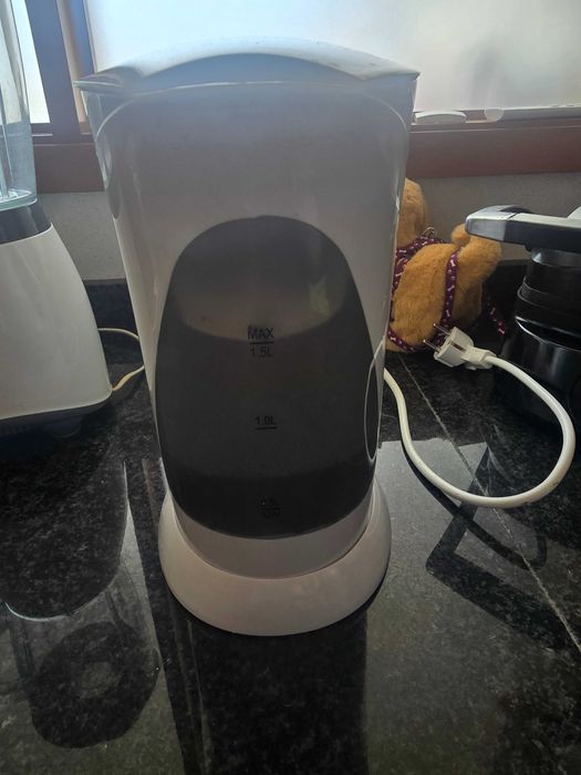 Jarro elétrico em funcionamento