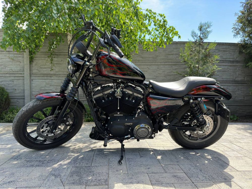Harley Davidson iron 883