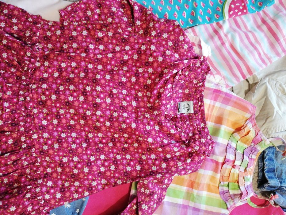 Vendo lote roupa menina 2 anos