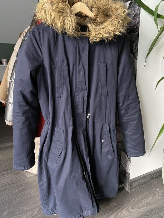 Długa kurtka zimowa Cropp granatowa