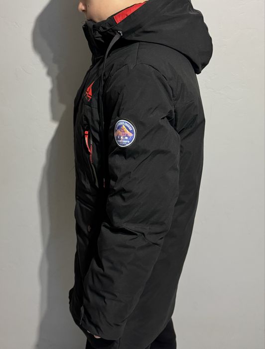 Куртка зимова на хлопця