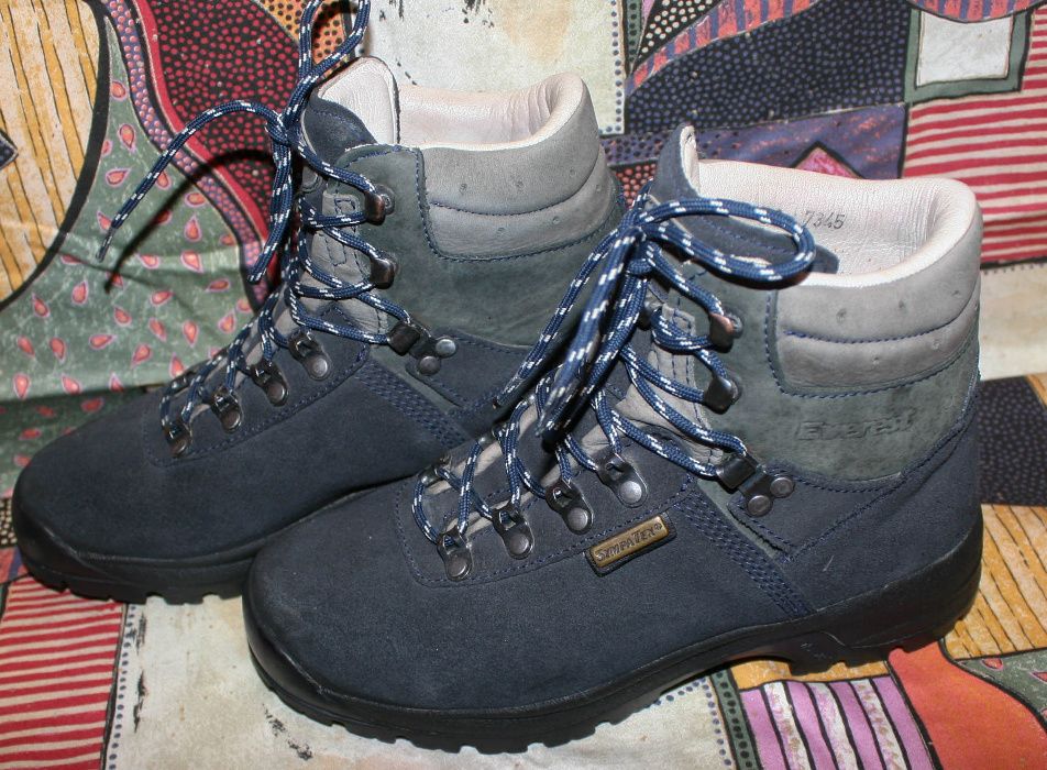 Шкіряні черевики кросівки ботинки Everest Adventure 38 р