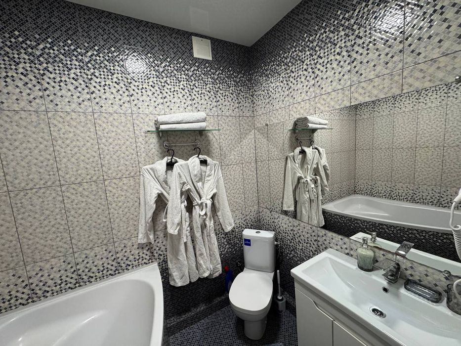 Подобово, 1-к, кВ. В новобудові, закрита територія, паркомісто