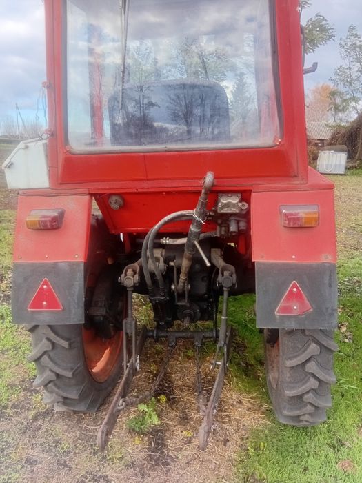 Трактор Т25 в робочому стані