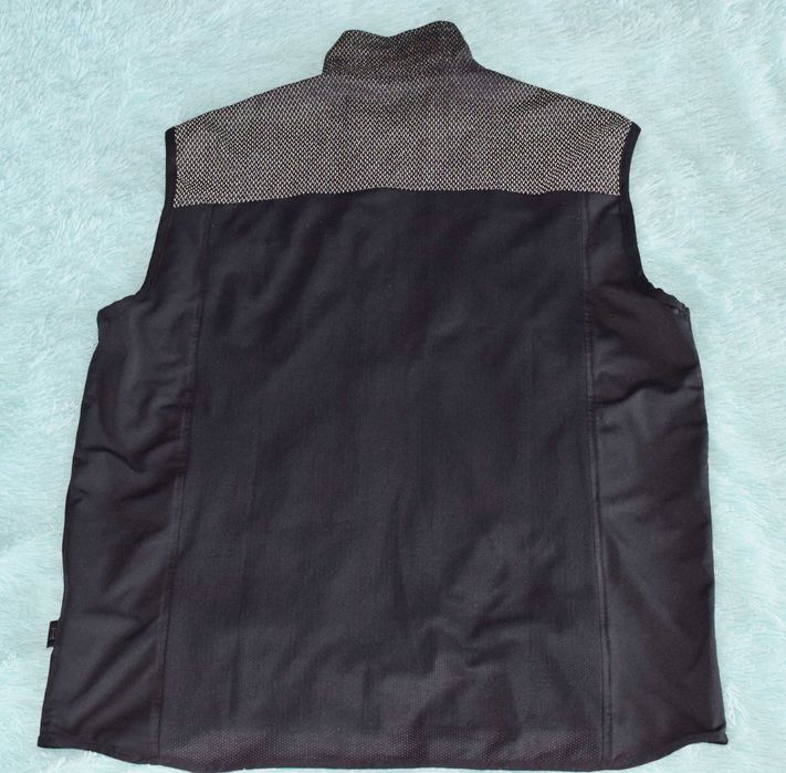 Czarny bezrękawnik TCM roz.L