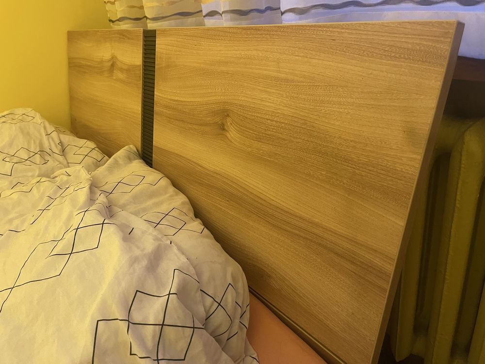 Lóżko podwójne bez materaca