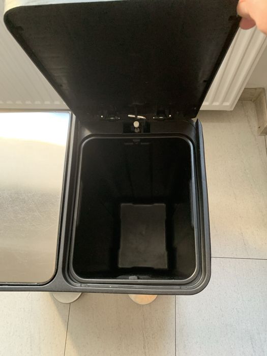 Kosz do segregacji odpadow