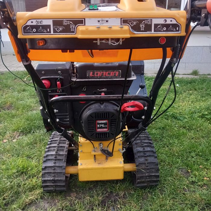 Odśnieżarka wirnikowa gąsienicowa elektryczny start