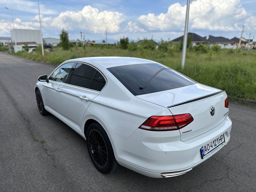 Volkswagen Passat B8 2016 2.0TDI