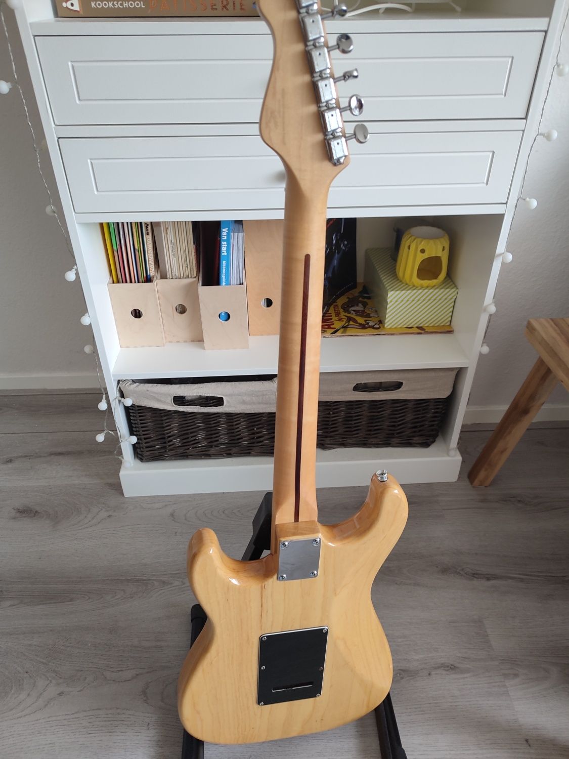 Gitara elektryczna Vintage V6 nat. Świetny stan