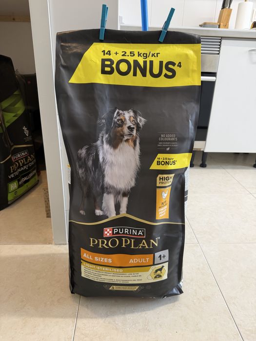 2 sacas raçao Purina pro plan all sizes light/sterilised 16,5kg