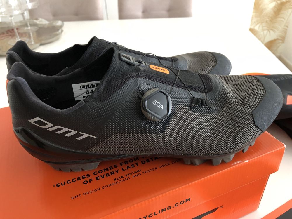 Sapatos BTT DMT KM4