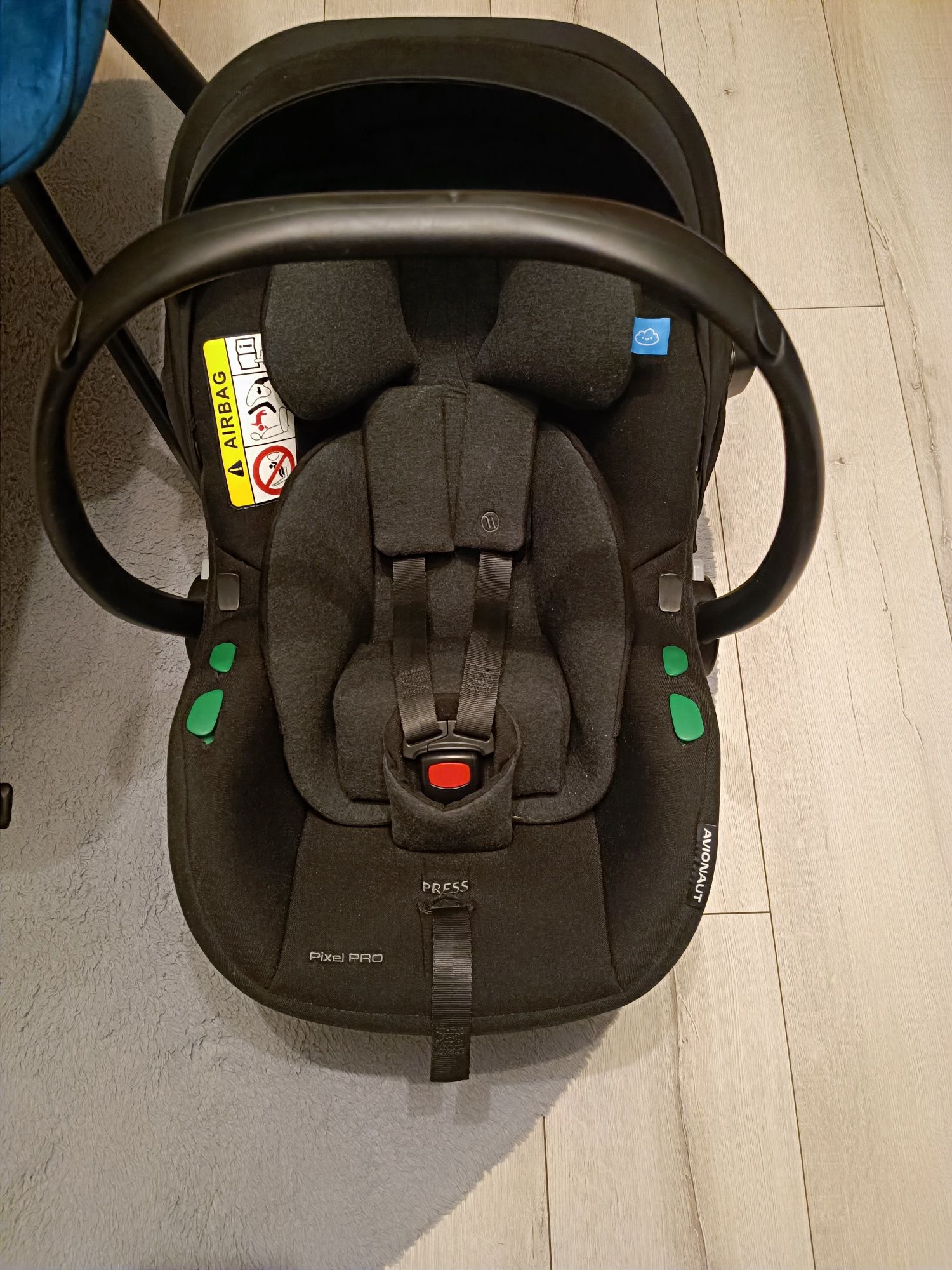 Avionaut Pixel Pro 2.0c z bazą na ISOFIX