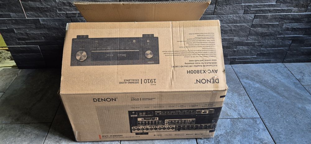Amplituner DENON AVR-1910

W pełni dyskretny 7-kanałowy wzmacniacz o m