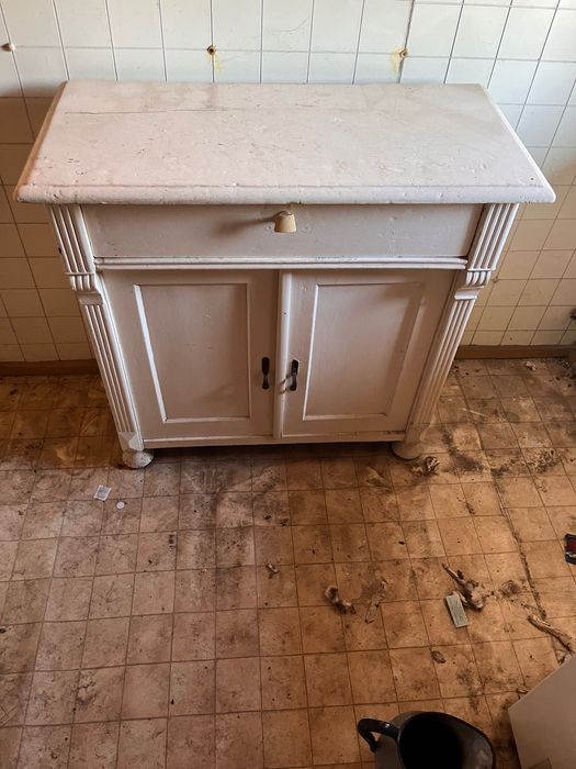 Sprzedam meble widoczne na zdjęciu