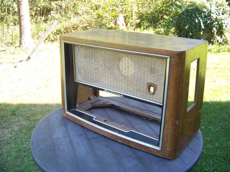 Stare radio lampowe skrzynia obudowa Beethoven.