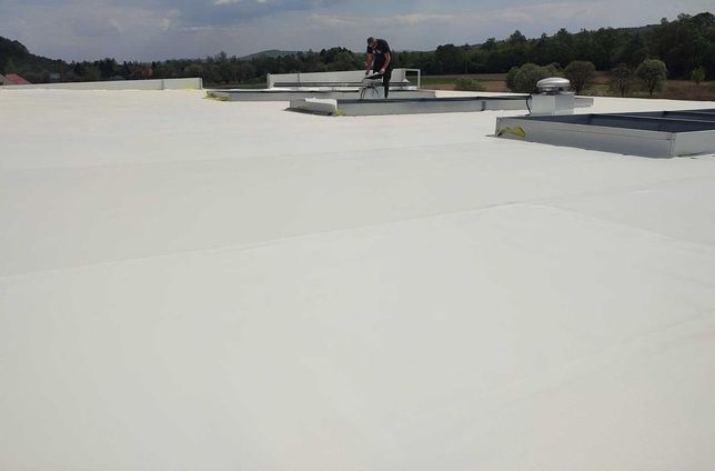 Dach, dachy płaskie PVC TPO