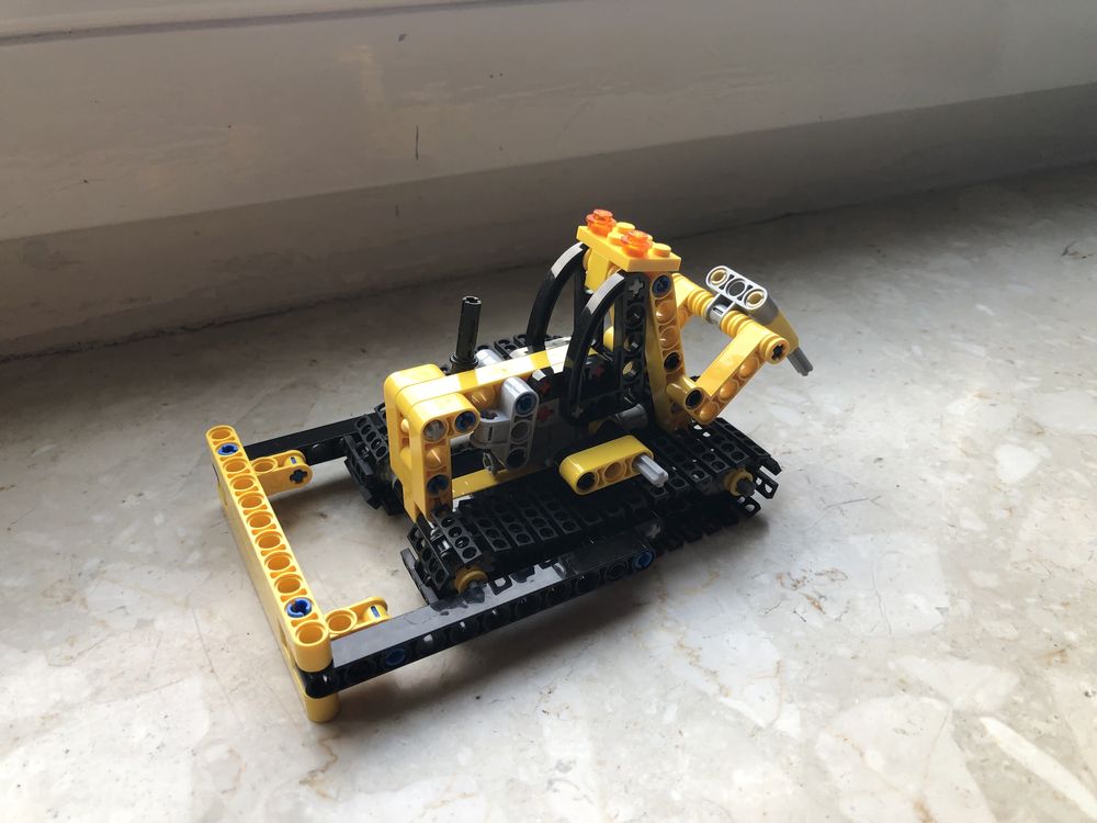 LEGO Technic 9391 Spycharka Koparka