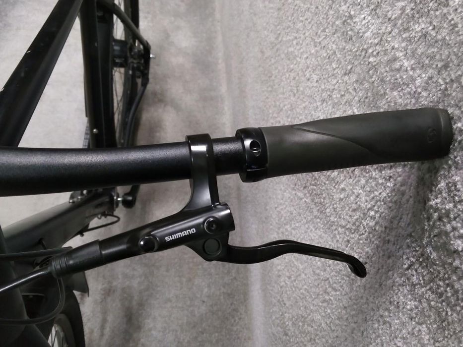 Дешева ціна Велосипед на планетарці cube huge pro на ремні широкі шини