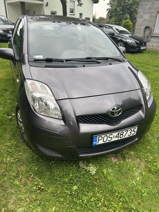 Toyota Yaris 1.3 benzyna, klima, 6 biegów