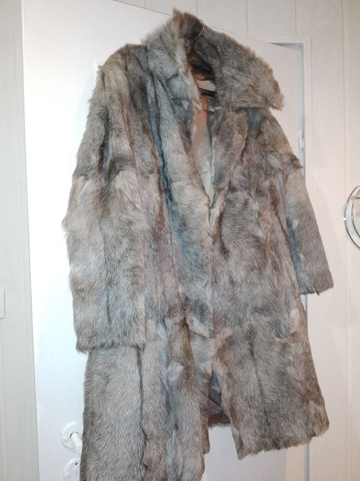 Futro naturalne kozie szare L