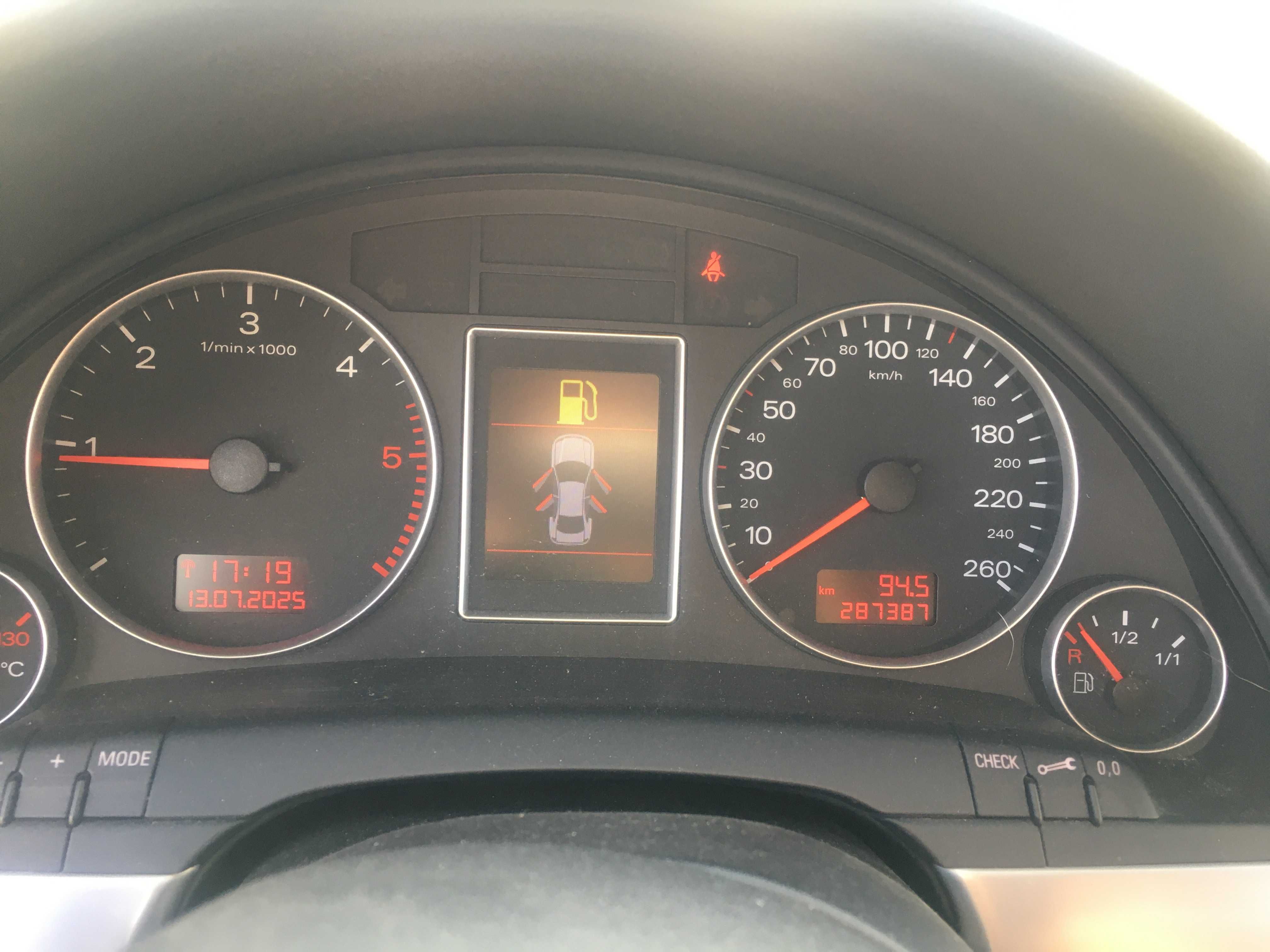Audi A4 b7 170 km