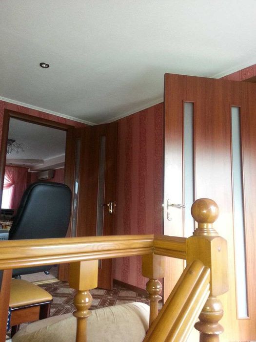 Продаж класного будинку в Рибальському на березі річки